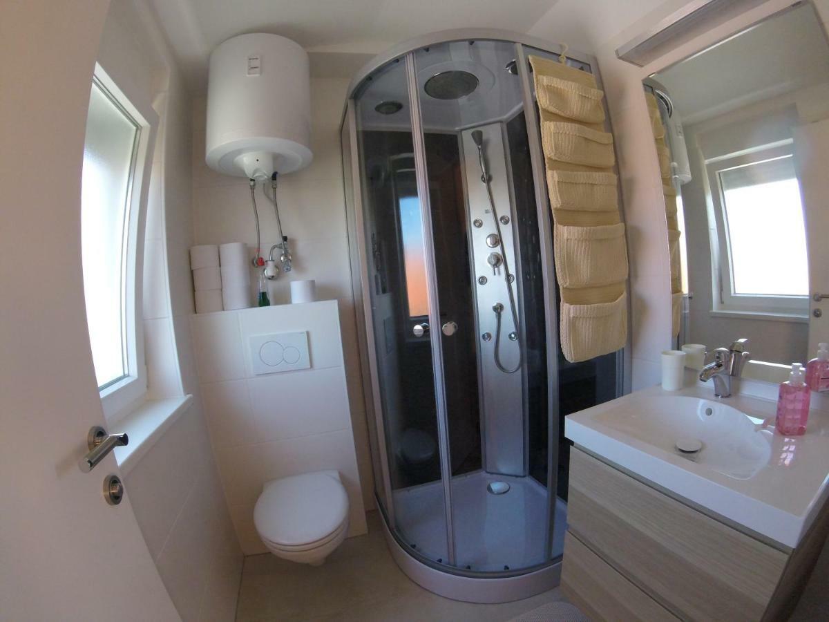 Sukošan Apartments Babic المظهر الخارجي الصورة