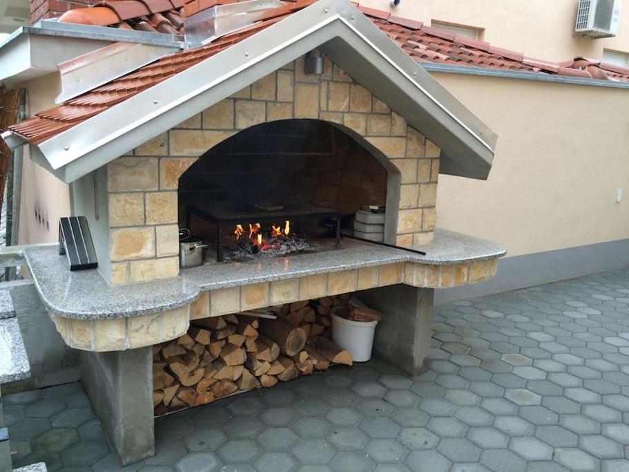 Sukošan Apartments Babic المظهر الخارجي الصورة
